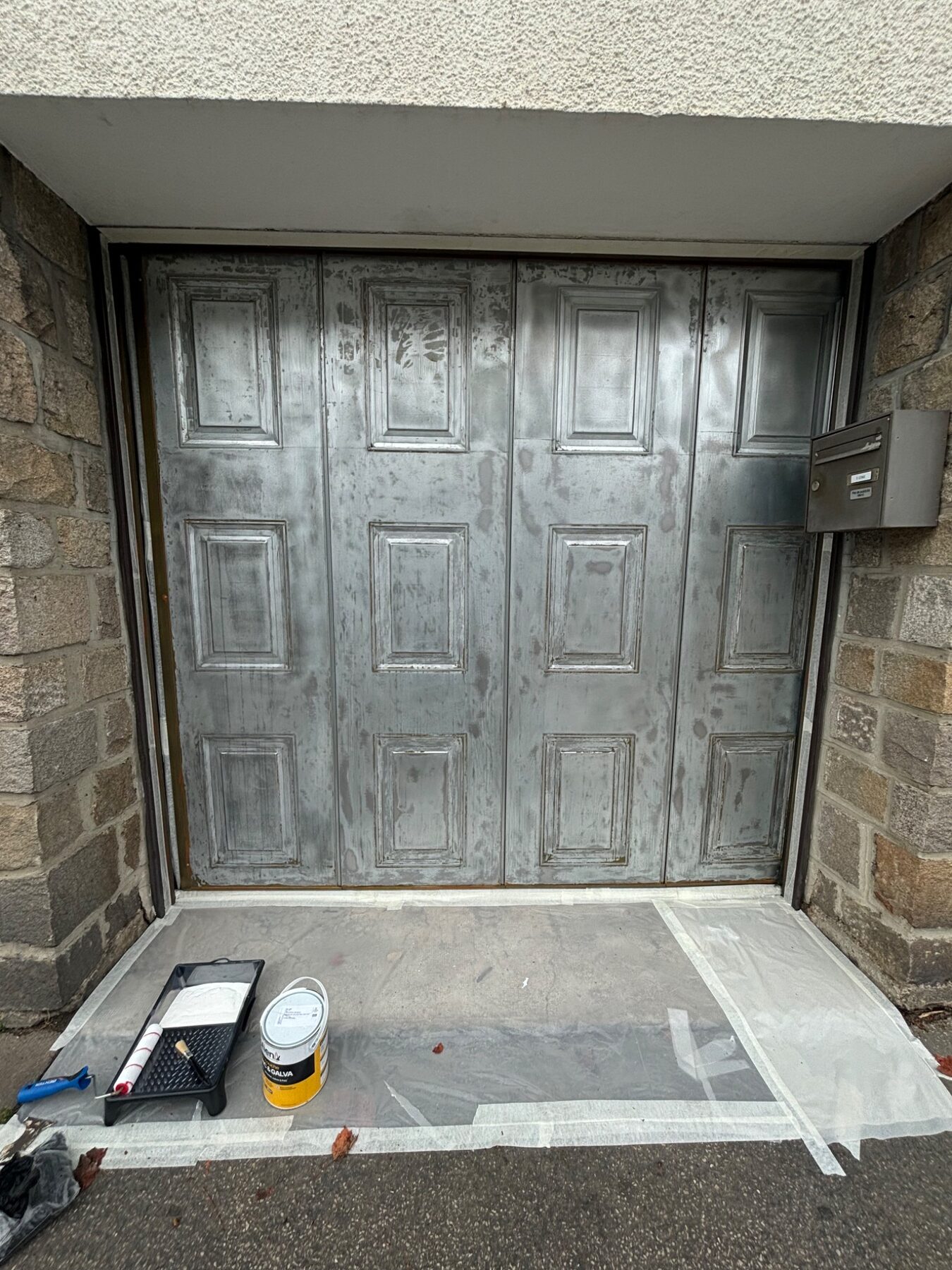 Porte de garage avant travaux
